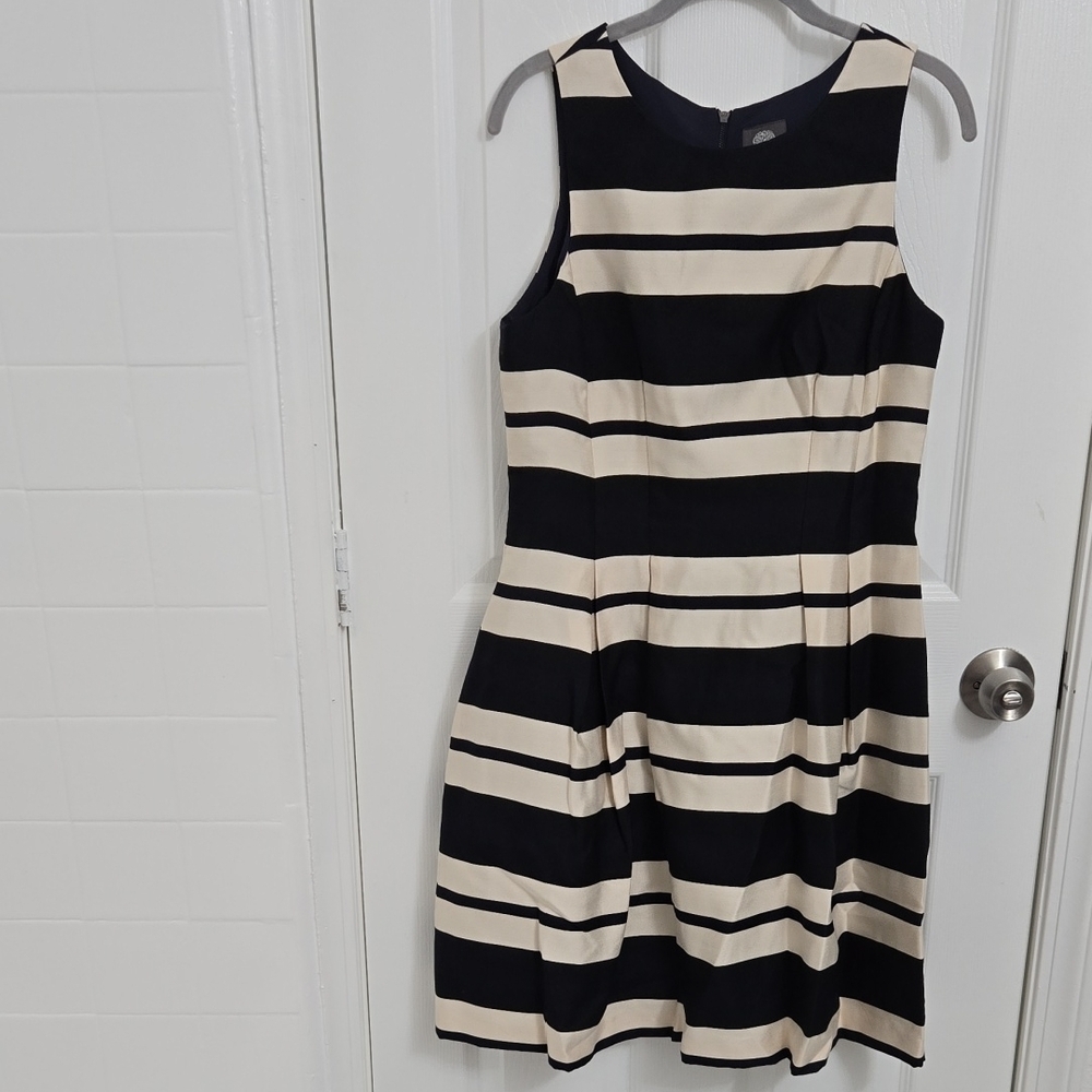 Vince Camuto Navy Blue & Cream Striped Sleeveless Dress